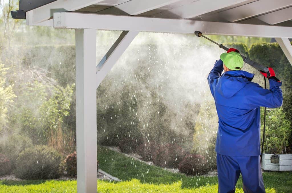 How Much Should Roof Cleaning Cost